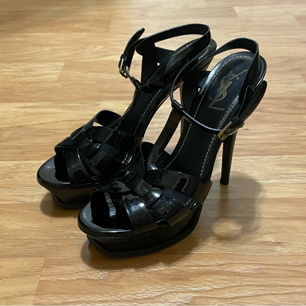 Yves Saint Laurent Tribute Black sandals Heels